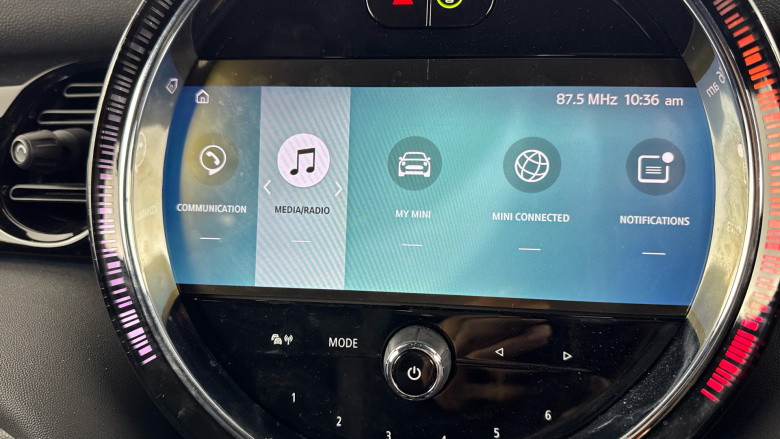 MINI Hatchback 1.5 Cooper Sport Premium 3dr Auto Petrol Hatchback